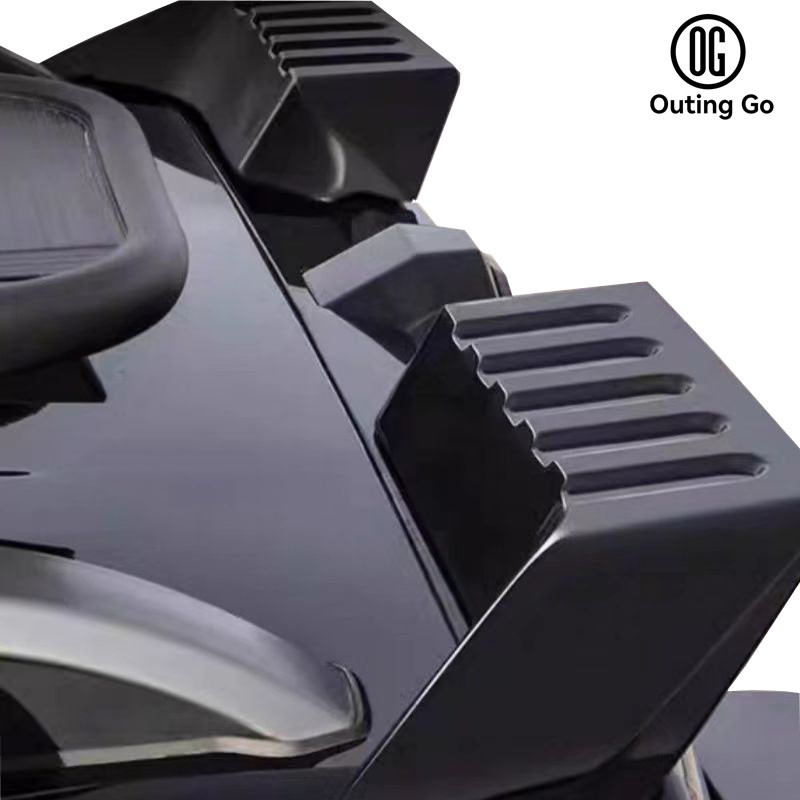 Segmented tail or Jetour Traveler