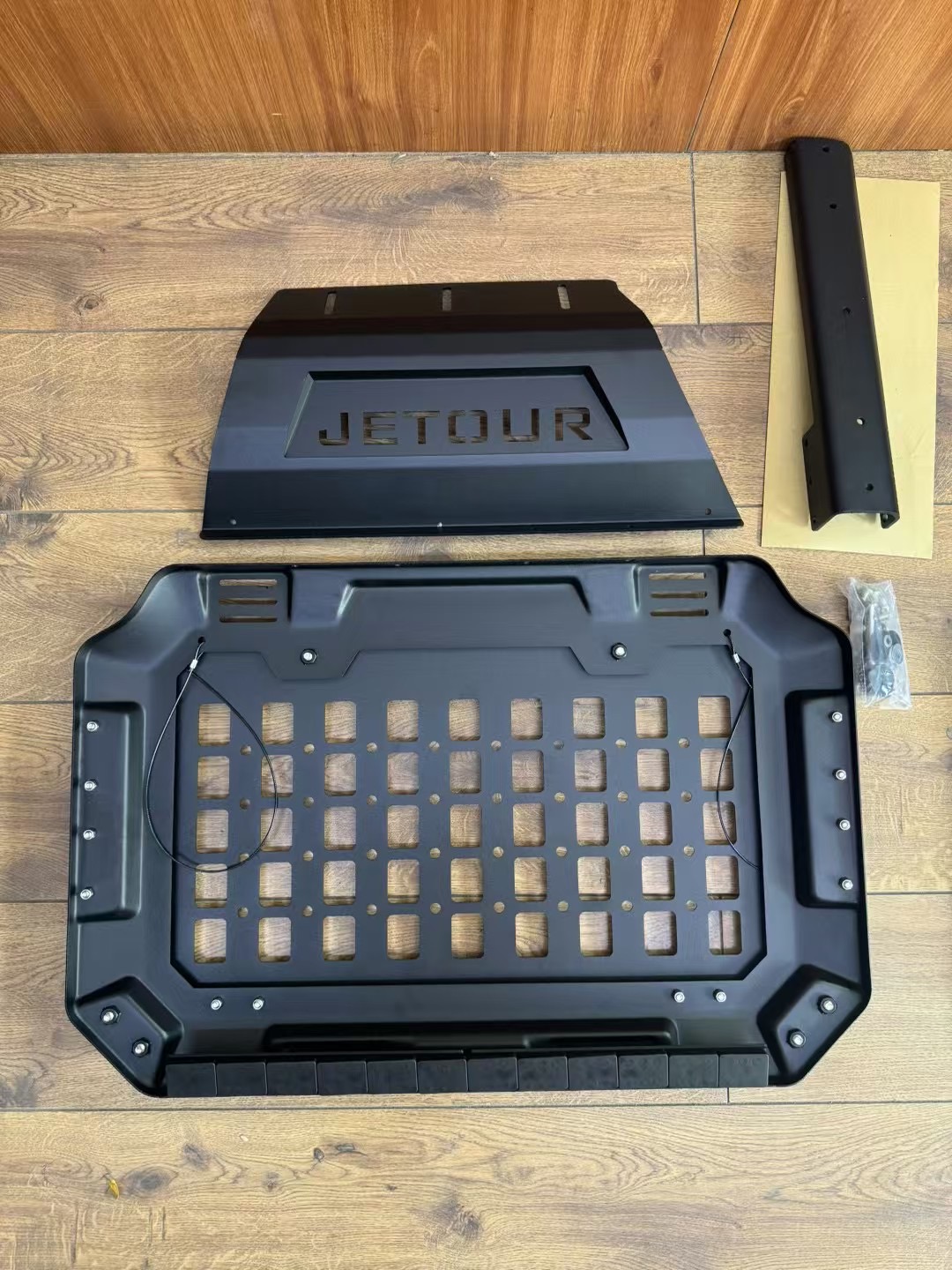 Side window mecha for Jetour